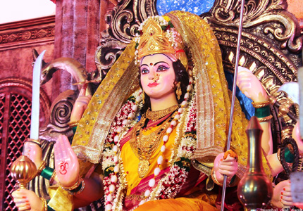 4 Devi Darshan