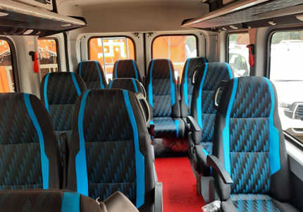 Force Urbania 17 Seater